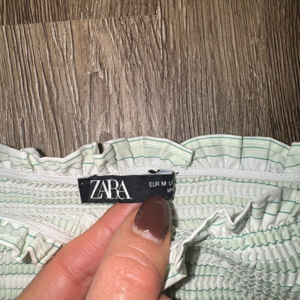 Zara Smock Off the Shoulder White Green Cream Striped Crop Top Size Med - Picture 4 of 9
